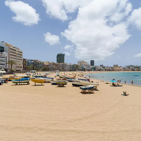 In Palmas Near Canteras *